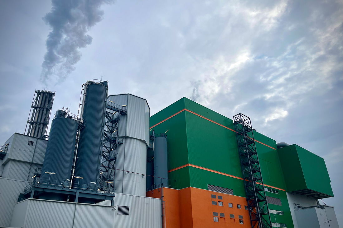 Das Müllheizkraftwerk Ruhleben: Hier erzeugen wir hochenergetischen Dampf, der im benachbarten Vattenfall-Kraftwerk in Strom und Wärme umgewandelt wird. © BSR