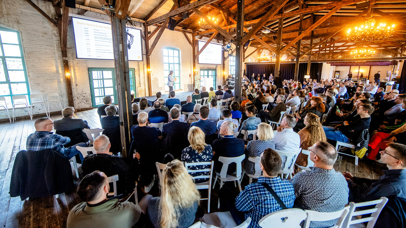 Große BSR-Veranstaltung mit Vortrag und Publikum zum Austausch über Strategie und Transformation